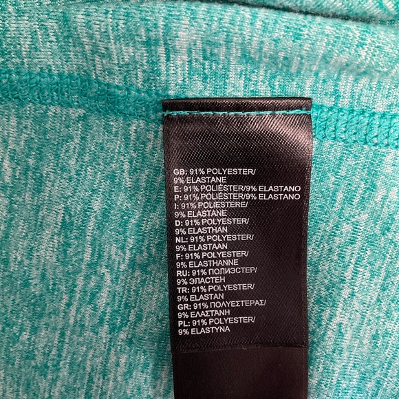 North Face 3/4 Zip Base Layer Shirt - Picture 6 of 7